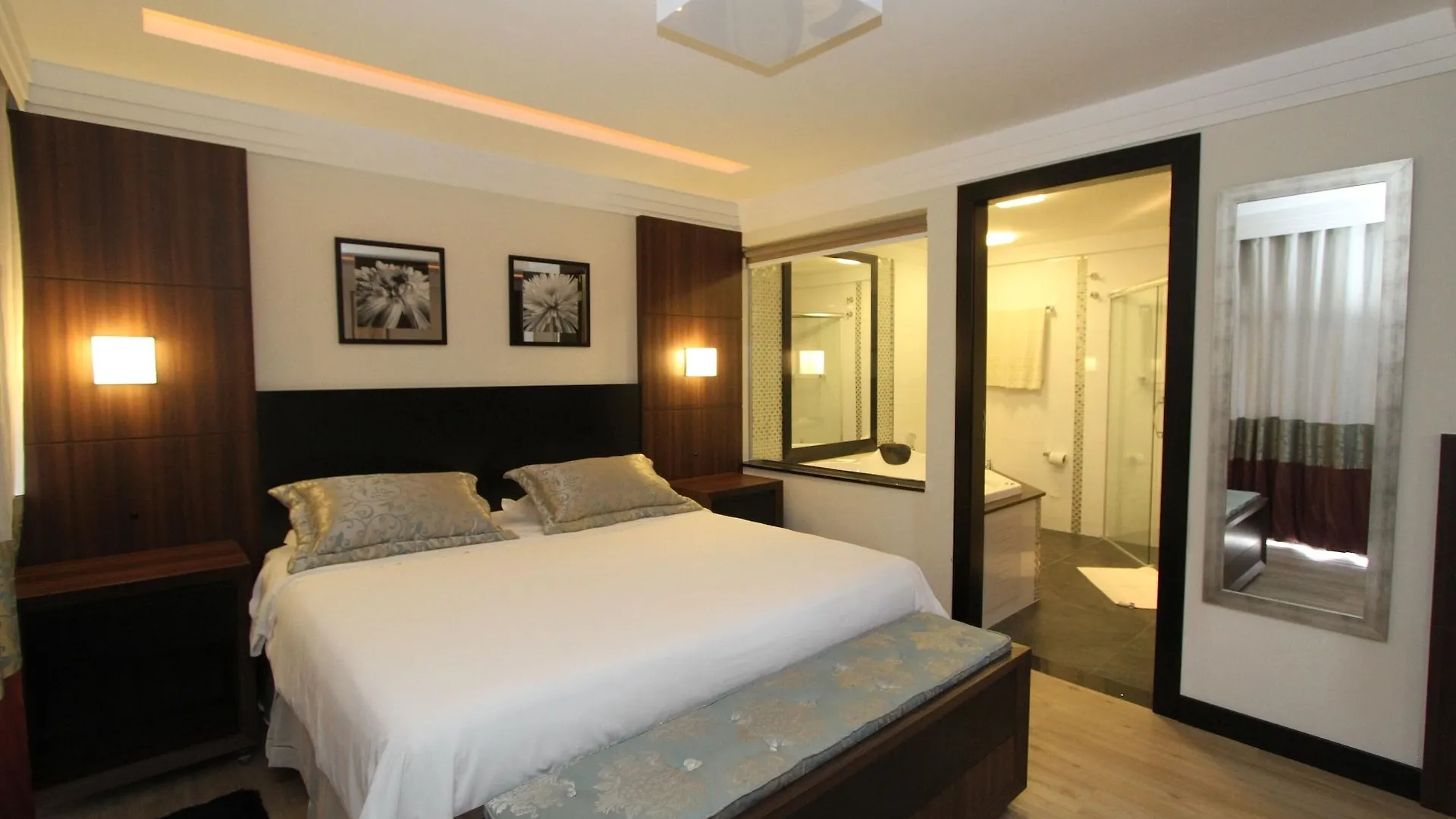 Sandri Palace Hotel Itajaí