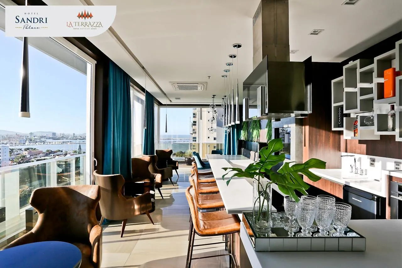 Sandri Palace Hotel 이타자이 4*,